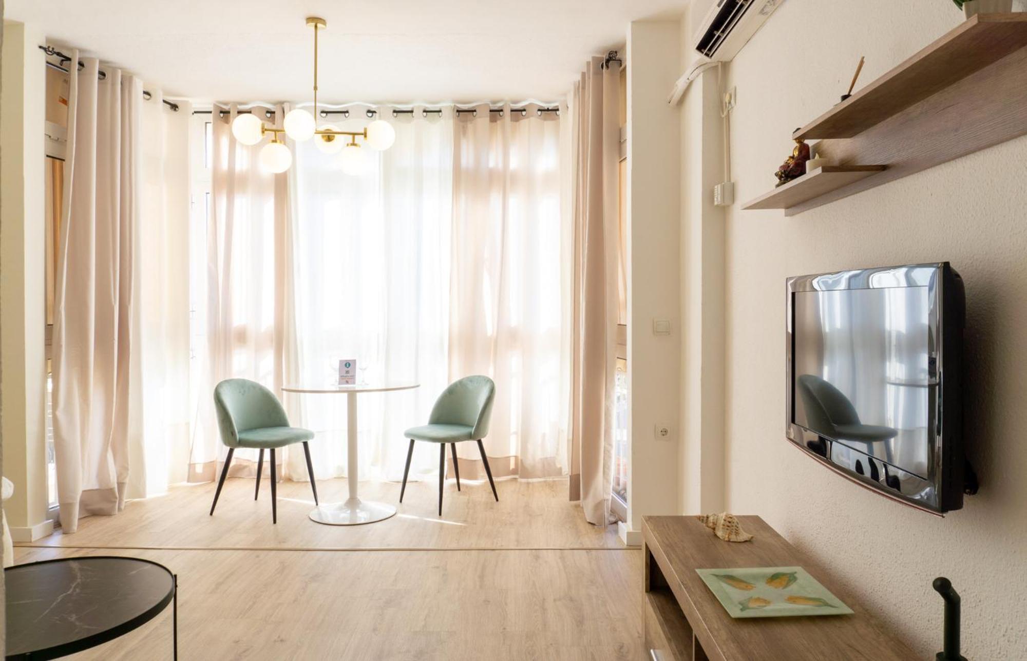 Apartamento Picasso Торремолінос Екстер'єр фото