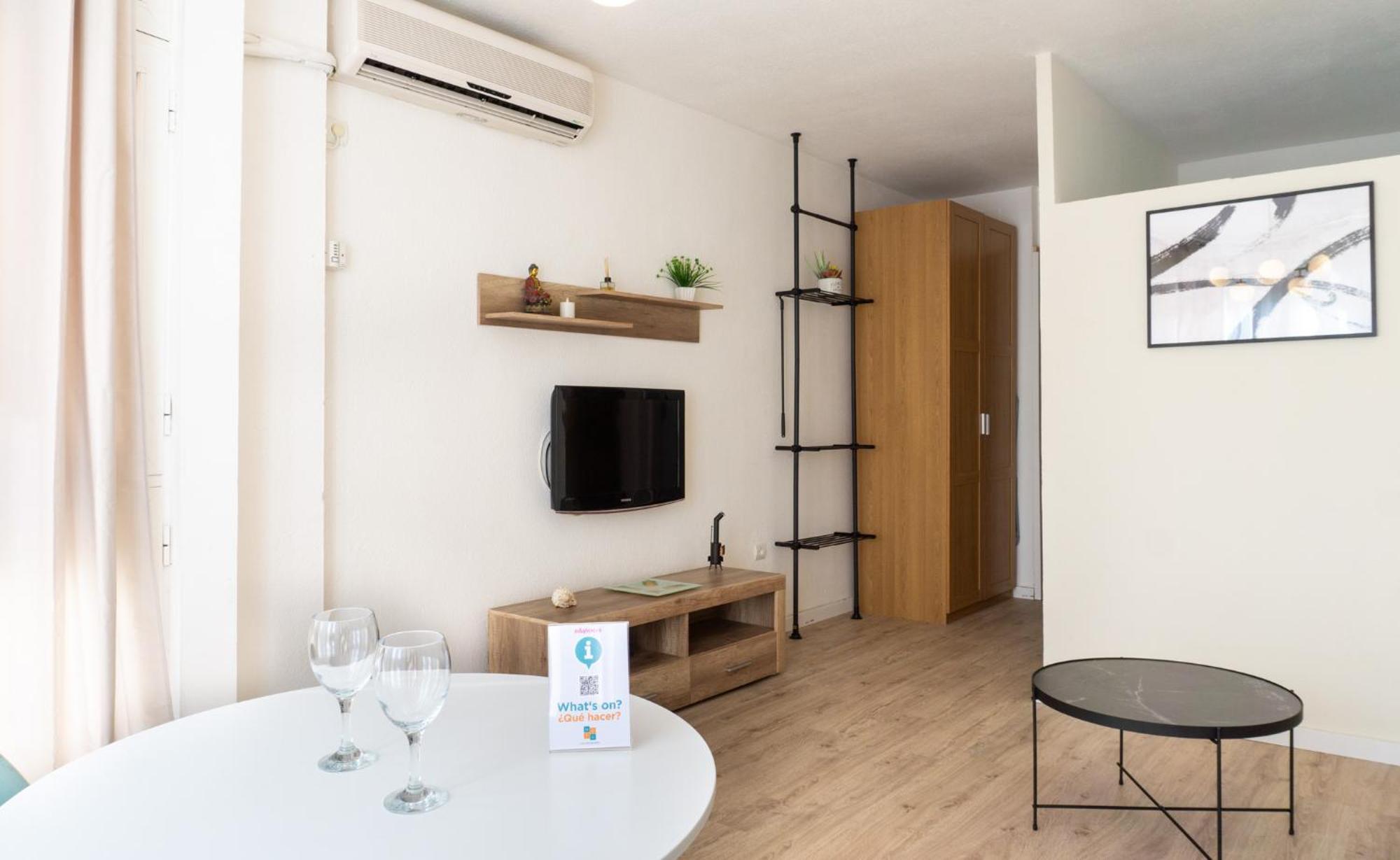 Apartamento Picasso Торремолінос Екстер'єр фото